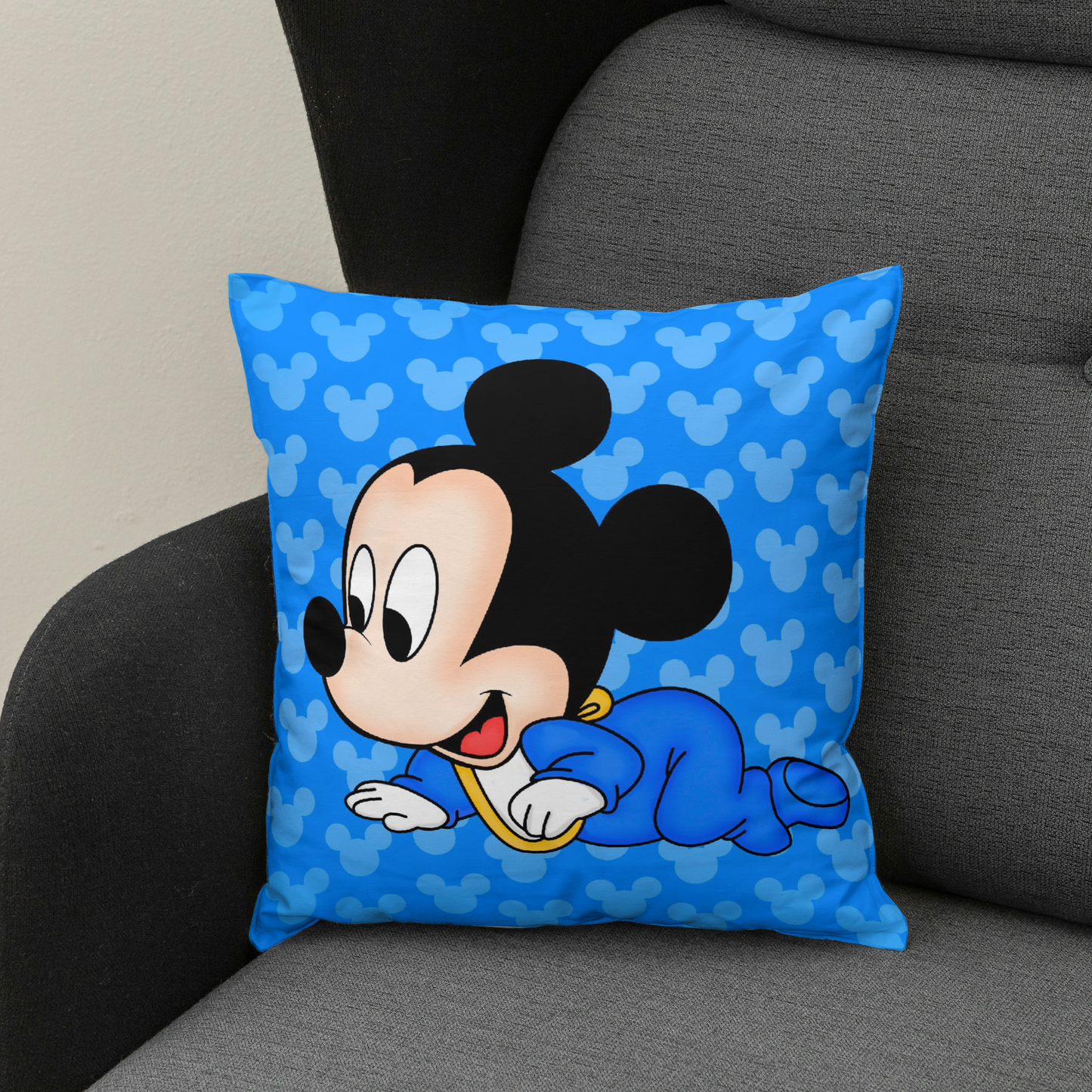 COJIN MICKEY MOUSE 45x45cm