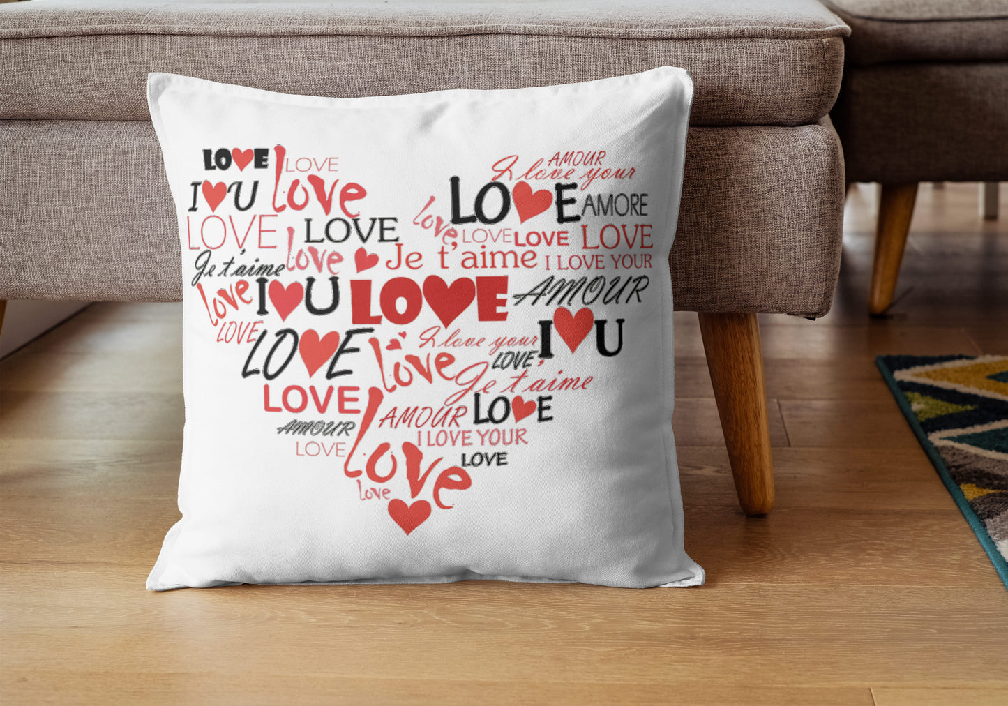 COJIN CORAZON 45x45cm